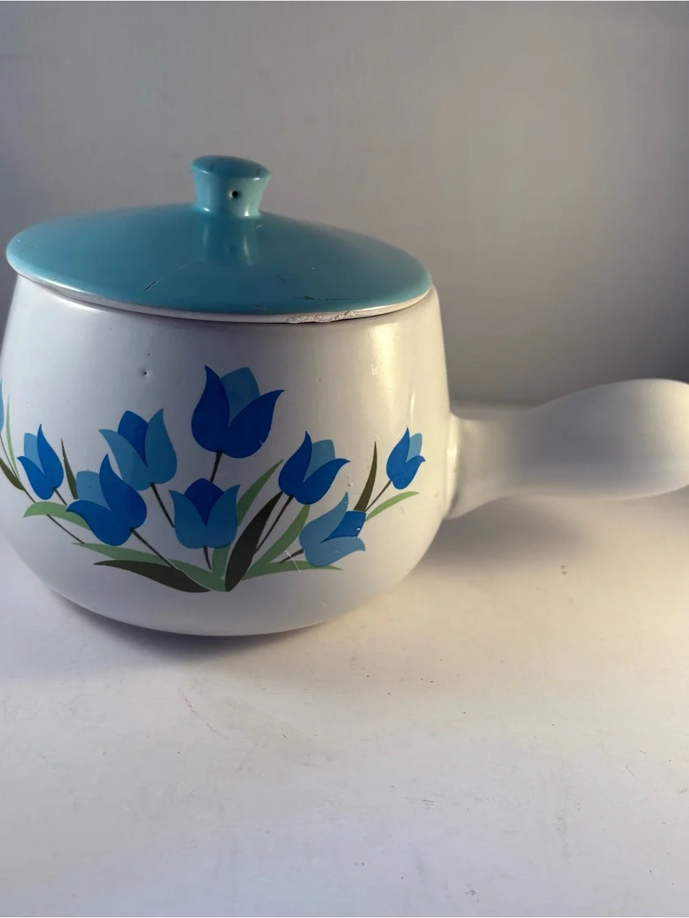 Vintage Pennsbury Pottery Blue Tulip Stoneware Lidded Saucepan Pot 700 MCM